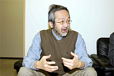 旅券課の課題は多いと佐藤分会長